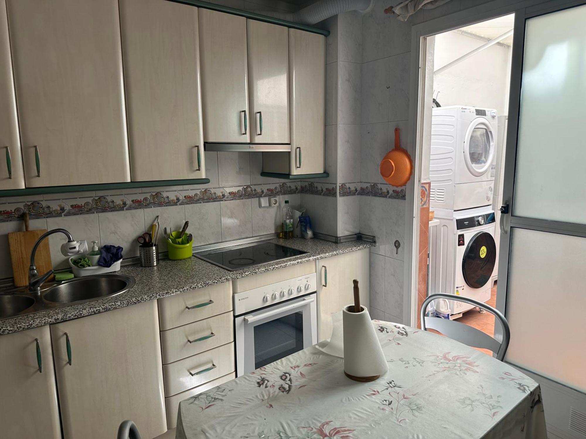 Almeria Centro Habitacion Privada En Apartamento Compartido Екстер'єр фото