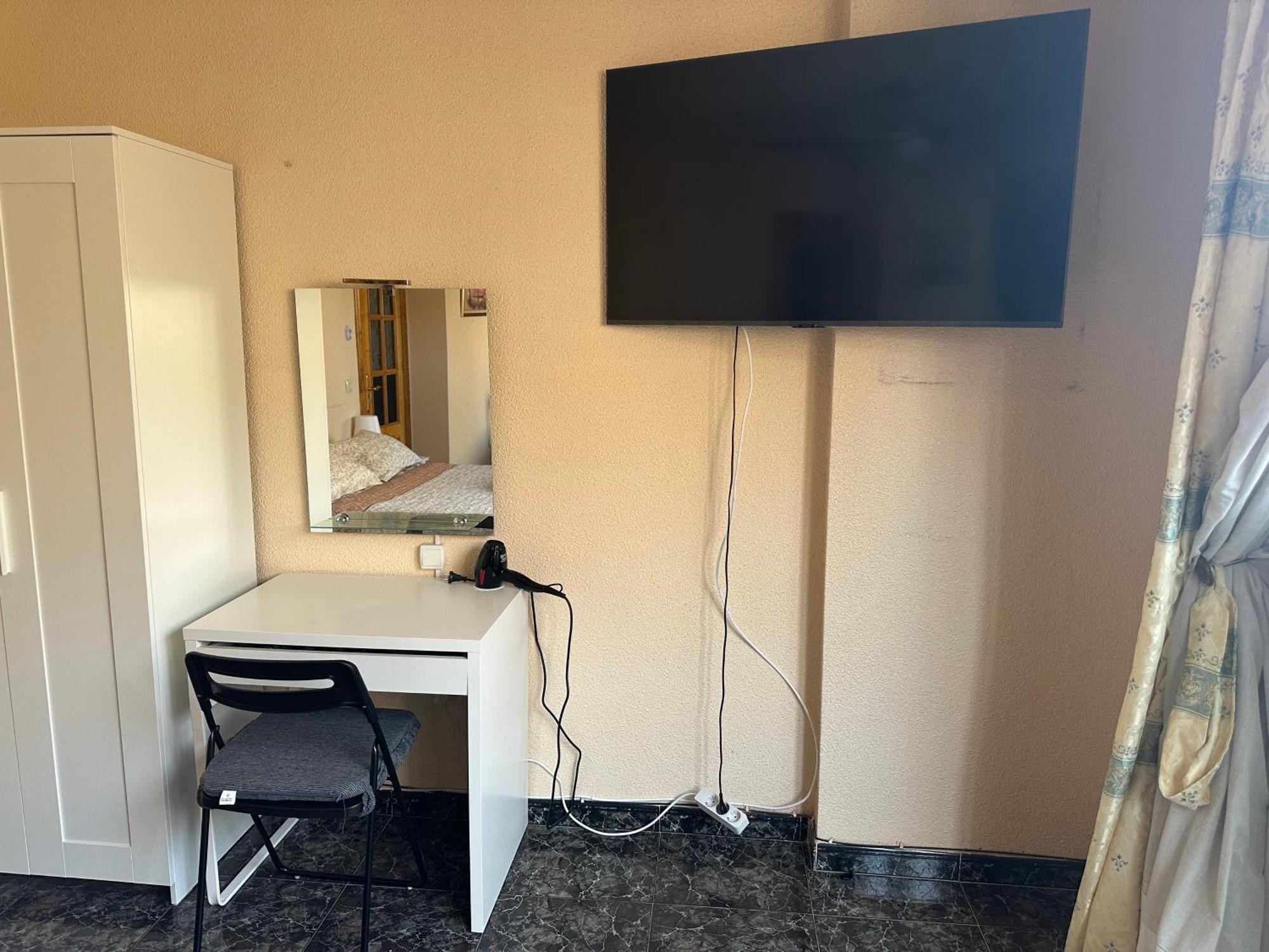 Almeria Centro Habitacion Privada En Apartamento Compartido Екстер'єр фото