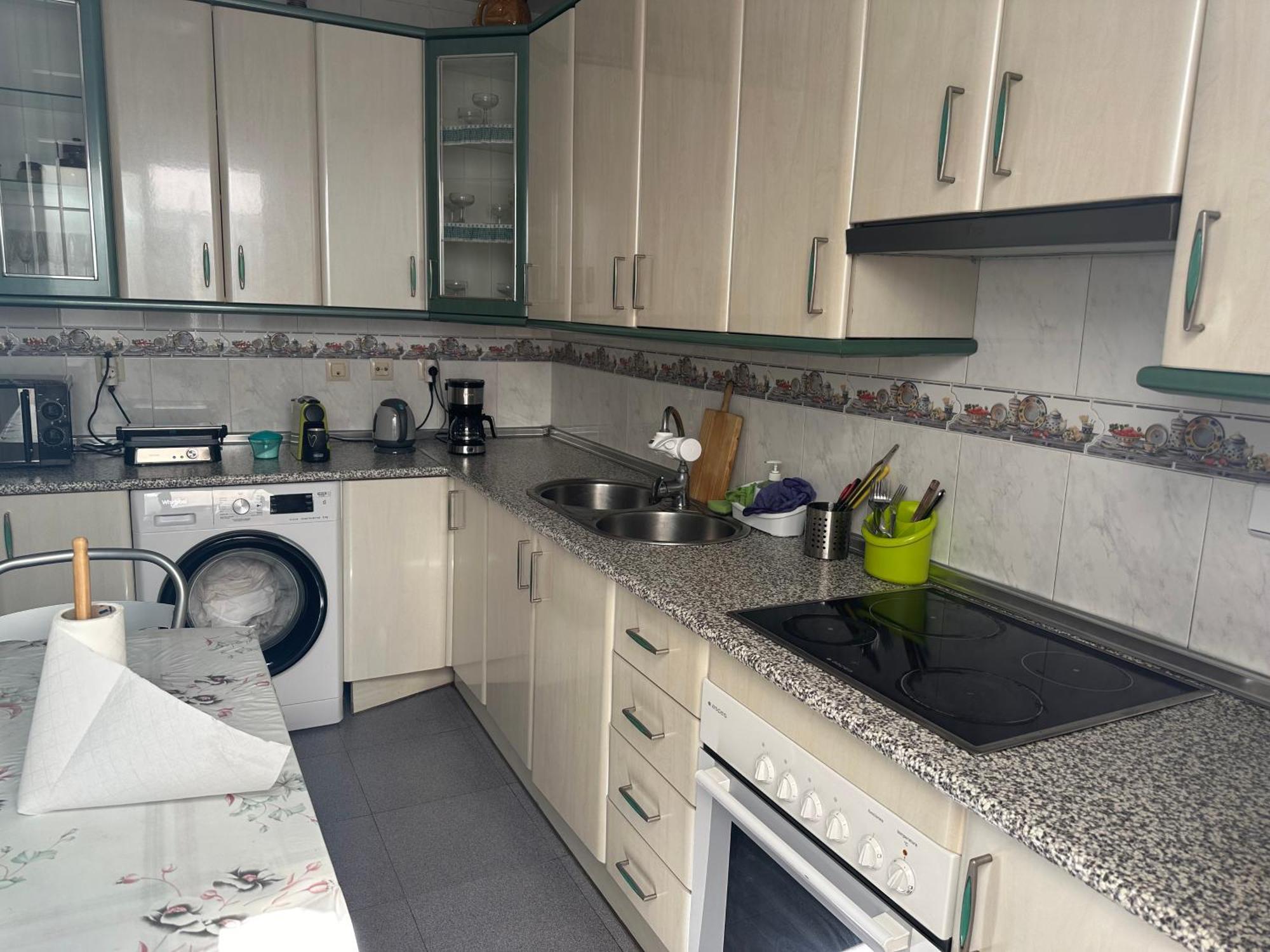 Almeria Centro Habitacion Privada En Apartamento Compartido Екстер'єр фото